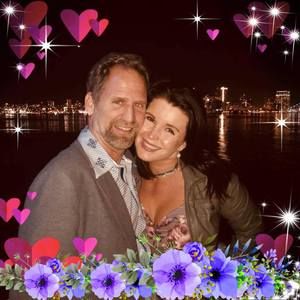 Meet your Posher, Polly